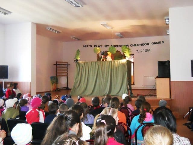Scoala Gimnaziala Ioan Murariu Cristinesti013