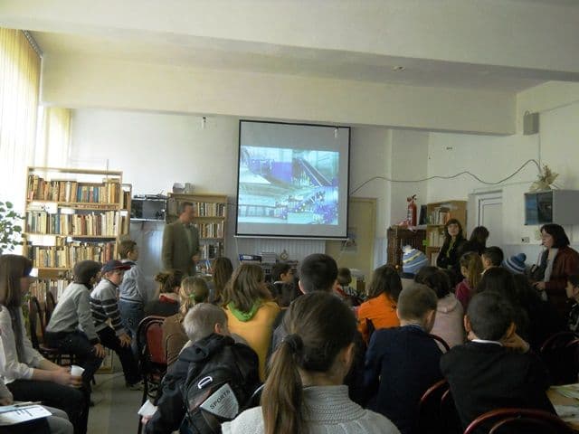 Scoala Gimnaziala Ioan Murariu Cristinesti015
