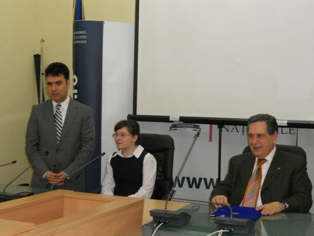 Ministrul Educaţiei Naţionale (4)