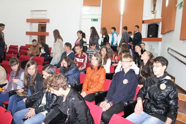 Ziua portilor deschise Colegiul Grigore Ghica Dorohoi013
