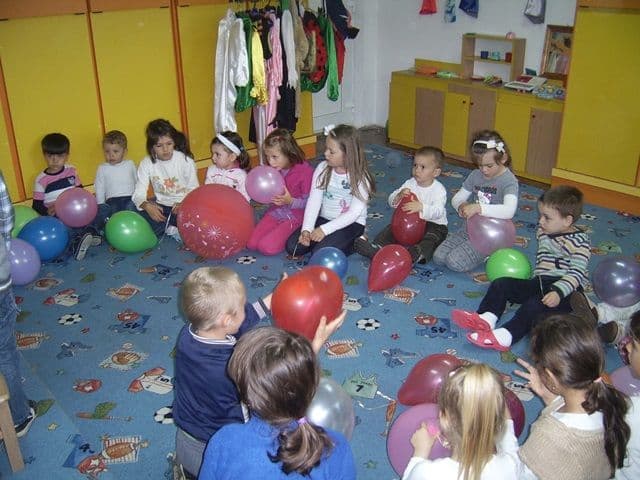 E ziua ta!” – activitate desfăşurată la Grădiniţa nr. 10 Dorohoi_14