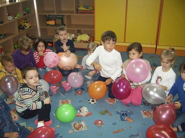 E ziua ta!” – activitate desfăşurată la Grădiniţa nr. 10 Dorohoi_16