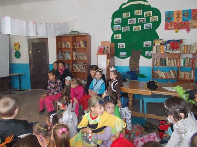 1 Iunie, Scoala Corlateni_04