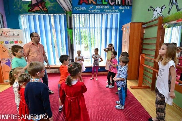 Scoala de vara Arlechin a inceput cursurile de vacanta_12