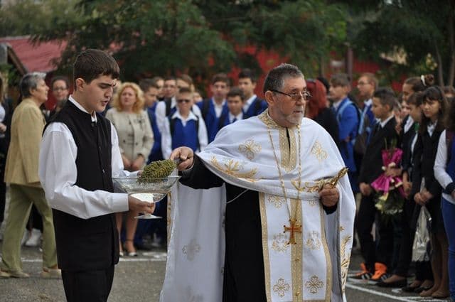 Inceput de an scolar Mihail Kogalniceanu07