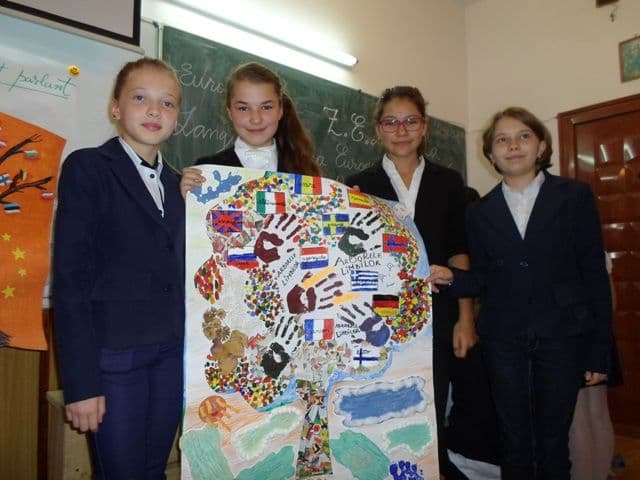 Scoala Gimnaziala Mihail Kogalniceanu Dorohoi (12)