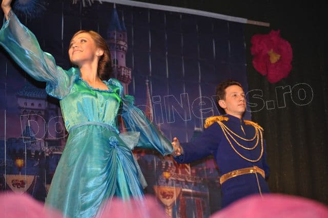 Balul Bobocilor 2014_CN Grigore Ghica Dorohoi_18