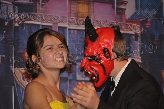 Balul Bobocilor 2014_CN Grigore Ghica Dorohoi_26