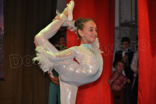 Balul Bobocilor 2014_CN Grigore Ghica Dorohoi_46