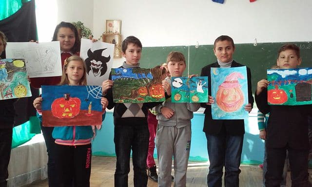 Halloween la Scoala Dimitrie Romanescu Dorohoi05