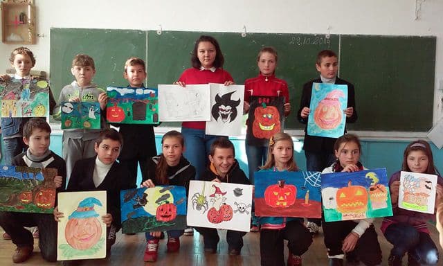Halloween la Scoala Dimitrie Romanescu Dorohoi09