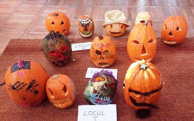 Halloween la Scoala Dimitrie Romanescu Dorohoi14