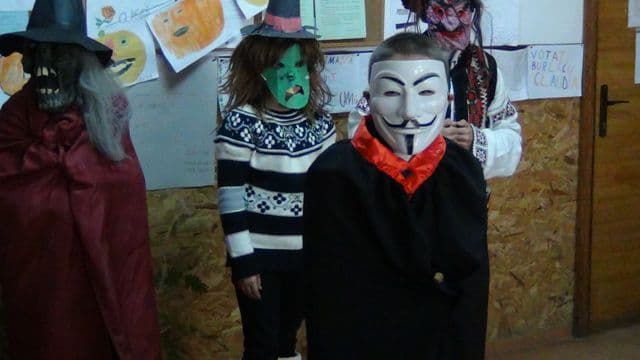 Scoala Lozna (8)