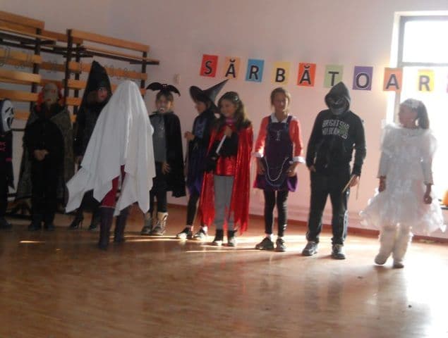 Sarbatoarea Toamnei la Scoala Gimnaziala Ioan Murariu Cristinesti14
