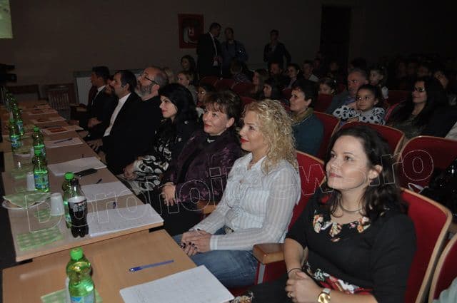 Balul Bobocilor Seminar Dorohoi_04