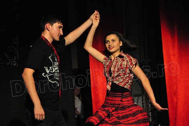 Balul Bobocilor Regina Maria Dorohoi_06