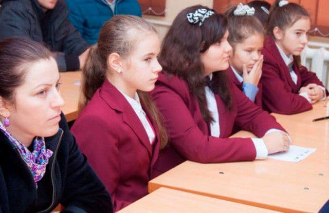 Scoala A.I.Cuza Dorohoi (5)