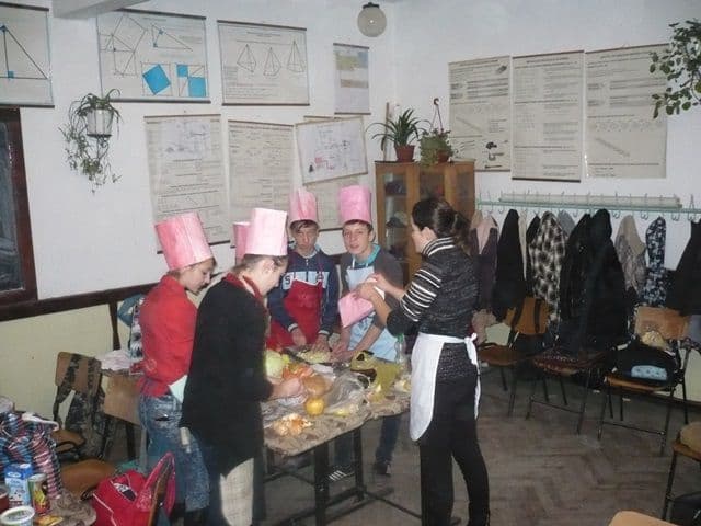 Scoala Miorcani07