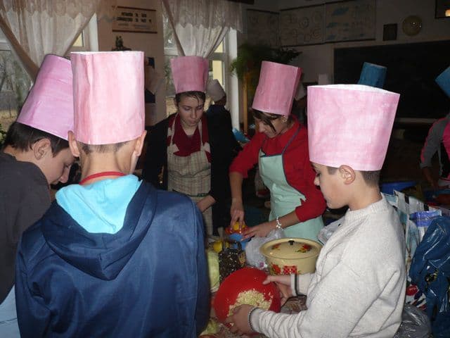 Scoala Miorcani08