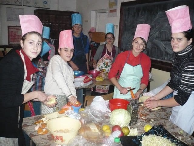 Scoala Miorcani09