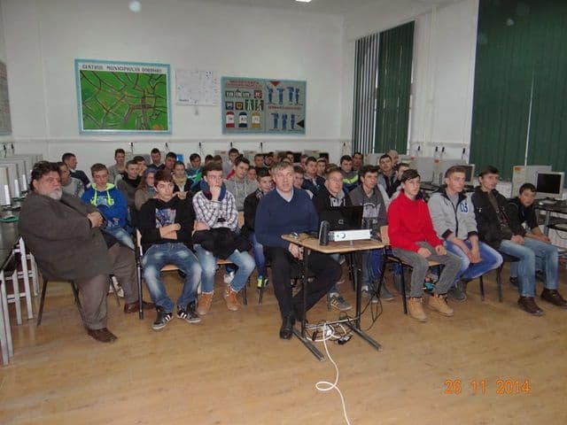 Cum Circulam Liceul Tehnologic Alexandru Vlahuta_06