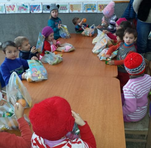 voluntariat elevi Sendriceni (6)