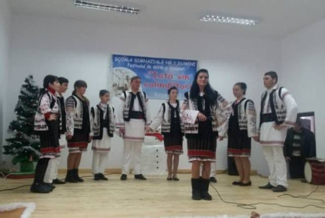 Dumeni Festivalul de datini si obiceiuri (10)