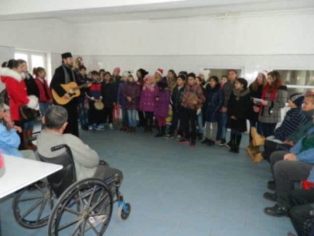 elevi Scoala Stefan cel Mare Dorohoi (2)