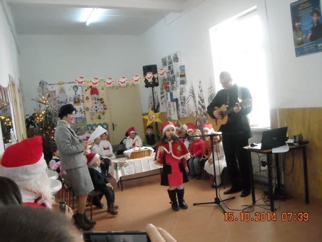 Scoala Saucenita (2)