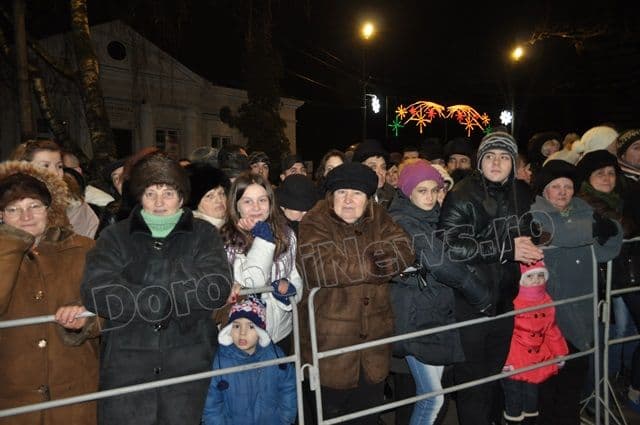 Parada Formatiilor de Datini si Obiceiuri 2013 Dorohoi_02