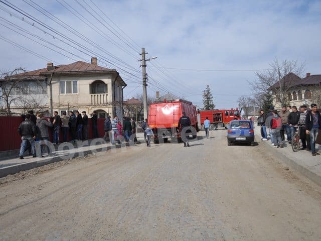 Incendiu atelier_strada Solidaritatii din Dorohoi_01