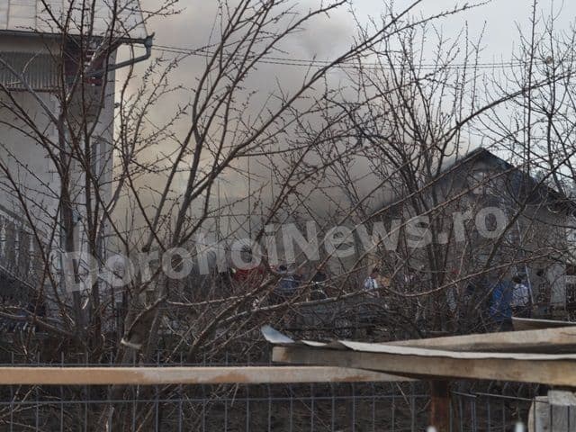 Incendiu atelier_strada Solidaritatii din Dorohoi_04