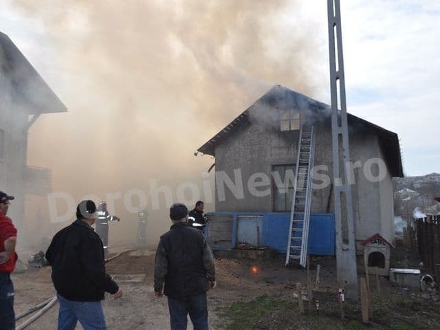 Incendiu atelier_strada Solidaritatii din Dorohoi_10
