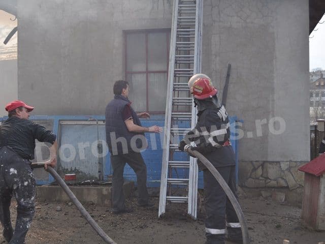 Incendiu atelier_strada Solidaritatii din Dorohoi_12