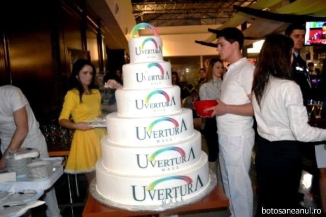 Uvertura mall la zi aniversara-1 an de la deschidere 10