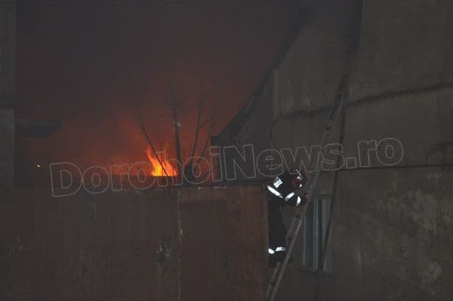 Incendiu_strada George Enescu_Dorohoi_07