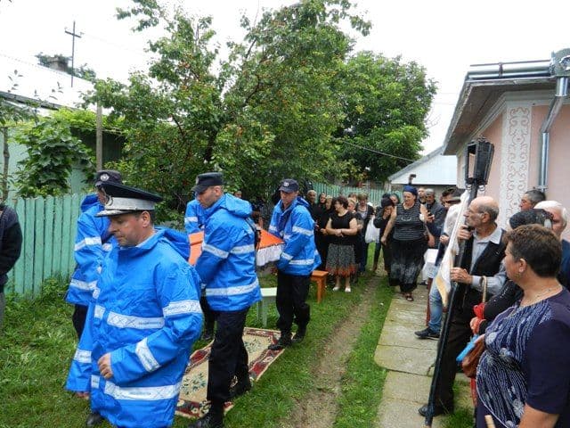 nmormântare slt. (rtr.) Iancu Biciuşcă 22.07.2014 003