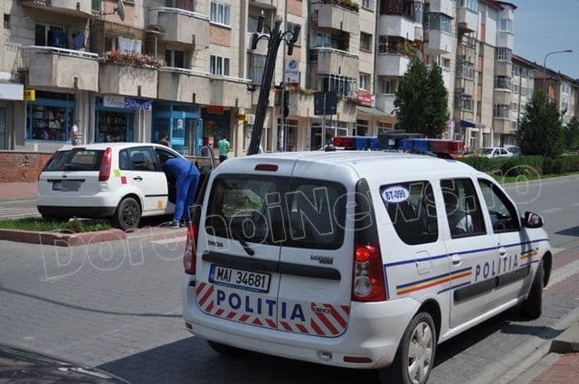 Accident pe Bulevardul Victoriei din Dorohoi_07