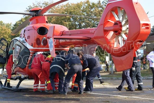 Elicopter SMURD la Botosani_02