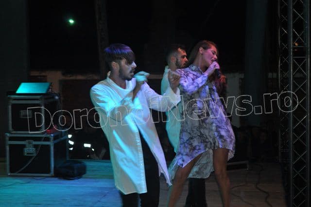 Zilele Municipiului Dorohoi 2014_DJ Sava & Raluka_14