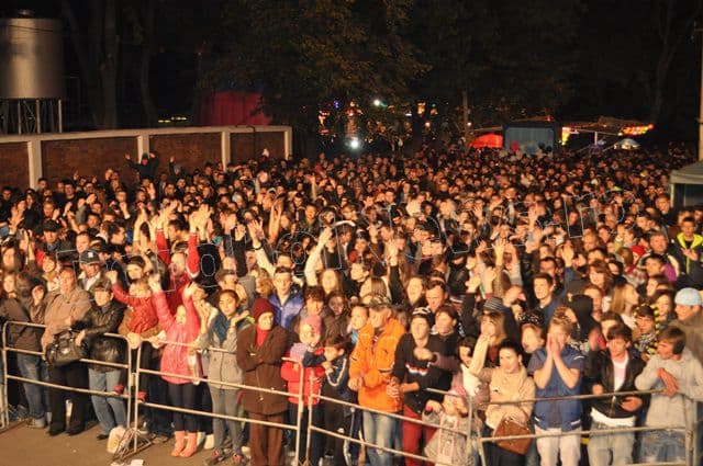 Zilele Municipiului Dorohoi_Tavi Colen Band_01