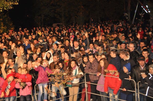 Zilele Municipiului Dorohoi_Tavi Colen Band_02