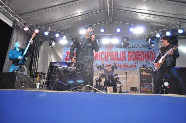 Zilele Municipiului Dorohoi_Tavi Colen Band_13