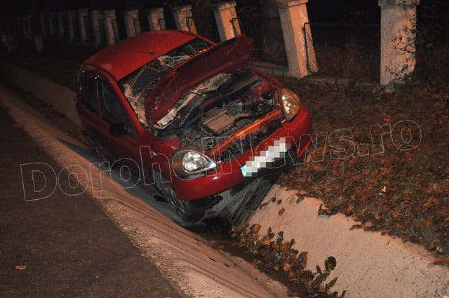 Accident la iesirea din Dorohoi_03