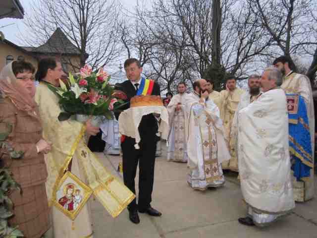 Biserica Sf Voievozi Mihail si Gavriil Ibanesti (2)