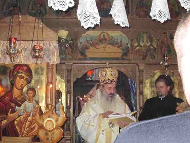 Biserica Sf Voievozi Mihail si Gavriil Ibanesti (6)