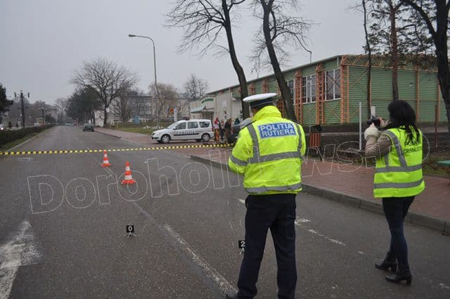 Accident pe Bulevardul Victoriei din Dorohoi_12