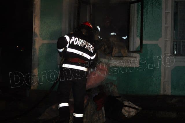 Incendiu pe strada Cronicar Neculce Dorohoi_06