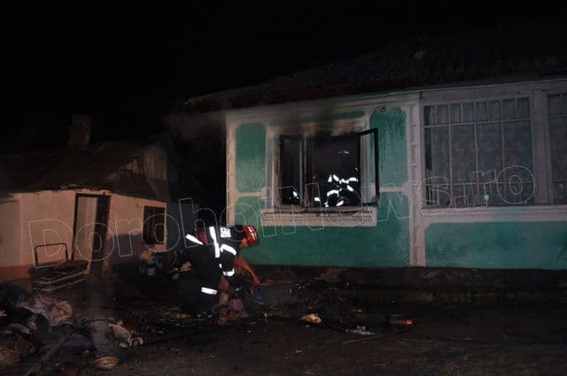 Incendiu pe strada Cronicar Neculce Dorohoi_12