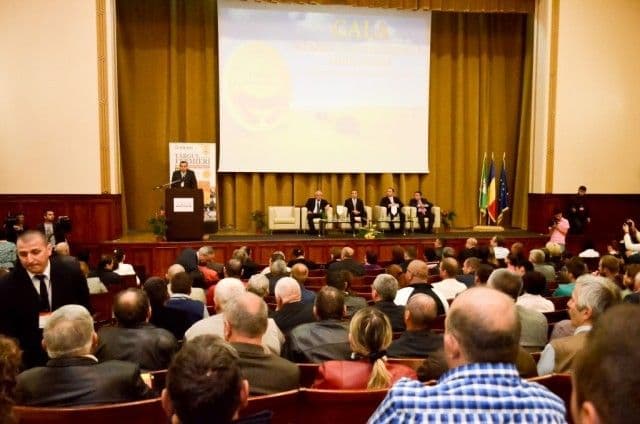 ntâlnire a fermierilor